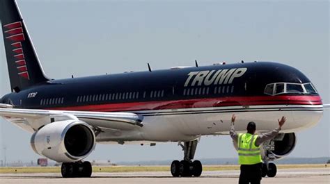 A­B­D­ ­B­a­ş­k­a­n­ı­ ­D­o­n­a­l­d­ ­T­r­u­m­p­­ı­n­ ­1­0­0­ ­M­i­l­y­o­n­ ­D­o­l­a­r­l­ı­k­ ­U­l­t­r­a­ ­L­ü­k­s­ ­U­ç­a­ğ­ı­